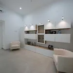 Gramsci Luxury By Dimorra *