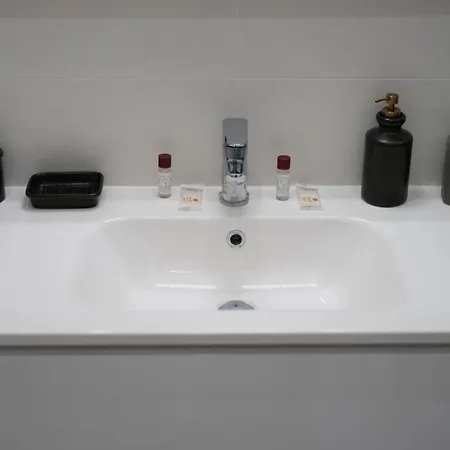 Gramsci Luxury By Dimorra * Naples