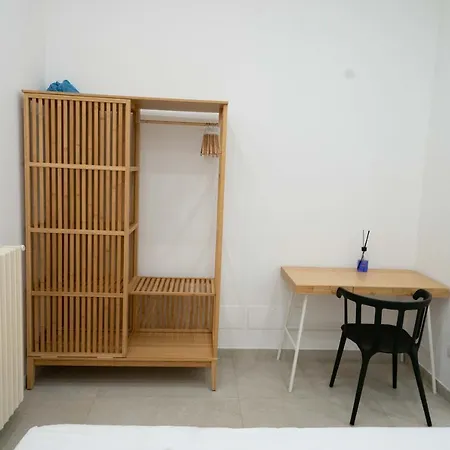 Gramsci Luxury By Dimorra *